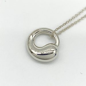 Tiffany & Co. Elsa Peretti eternal circle necklace