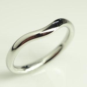 Peretti Platinum Pt 950 Curved Ring